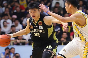 古斯托传射帕尔默破门 切尔西2-0胜埃弗顿